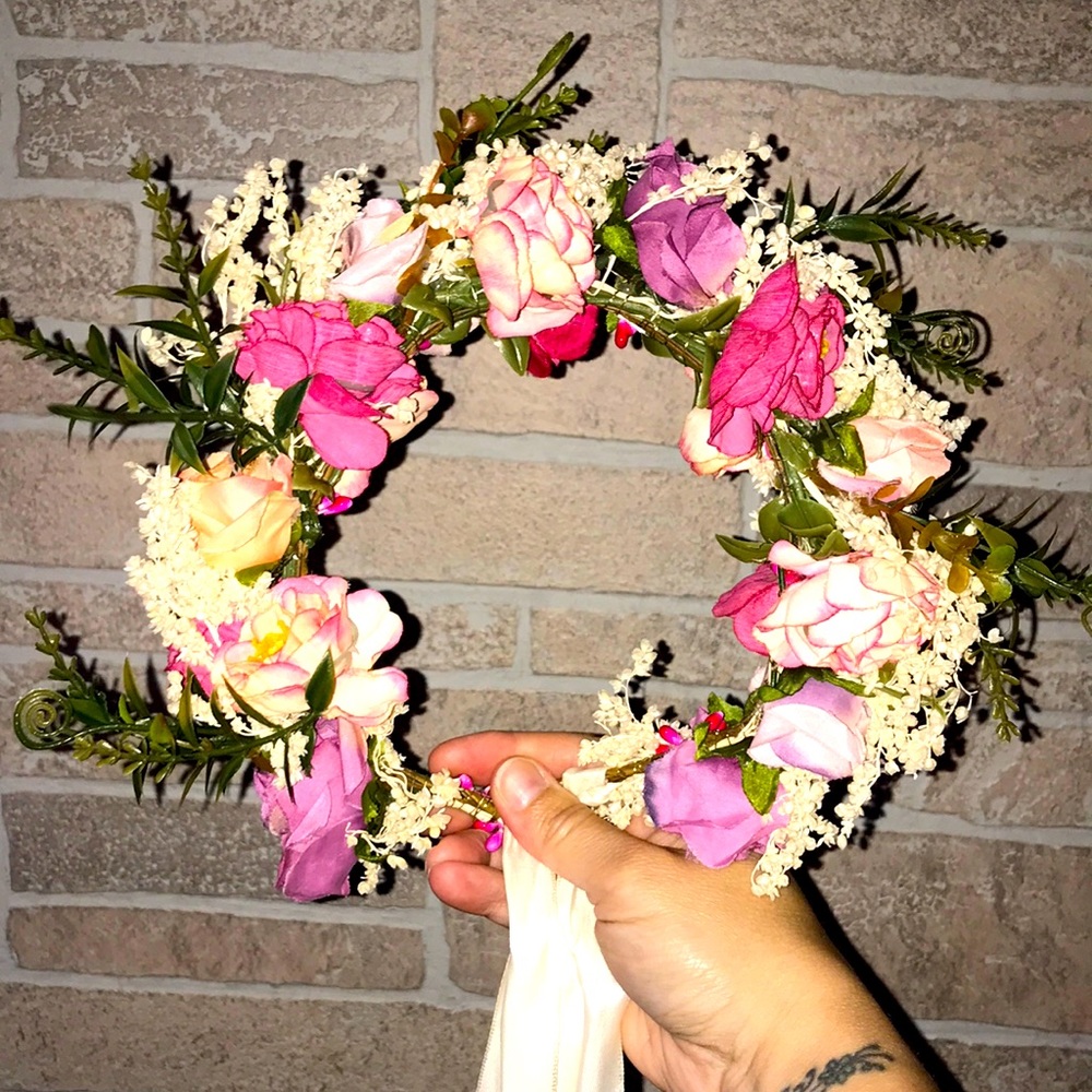 ✅Faux Floral Head piece - Picture 1 of 4